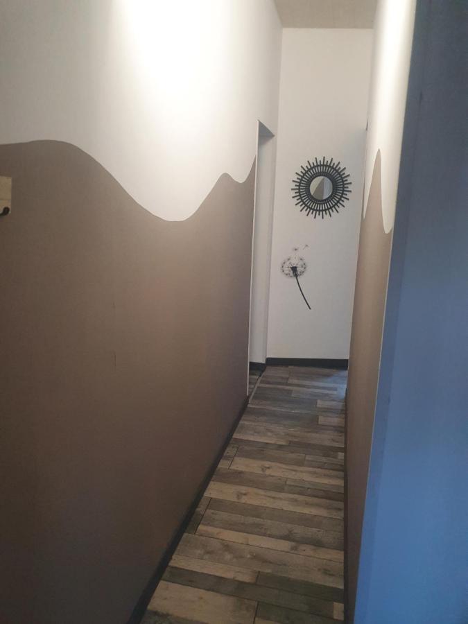 Ferienwohnung Bienvenue Chez Les Ch'Oups Le Loft 50 M2 La Bourboule Exterior foto